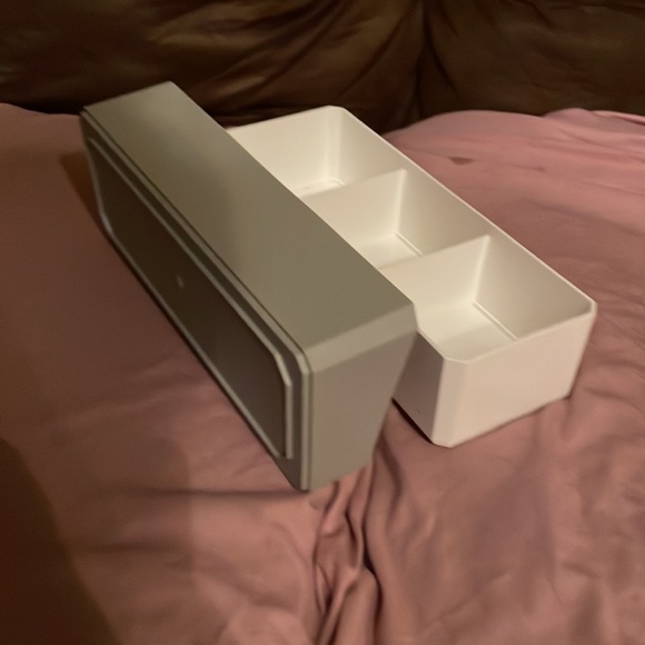 Makeup Storage Containers - Picture 4 of 4